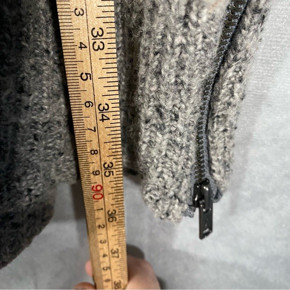 American Eagle Sweater Dress Gray Wool Blend Knit Turtleneck Long Sleeve M - Picture 8 of 8